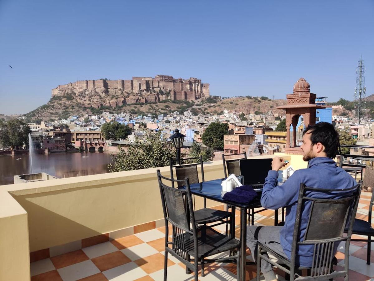 Jee Ri Haveli Hotel Джодпур Екстериор снимка
