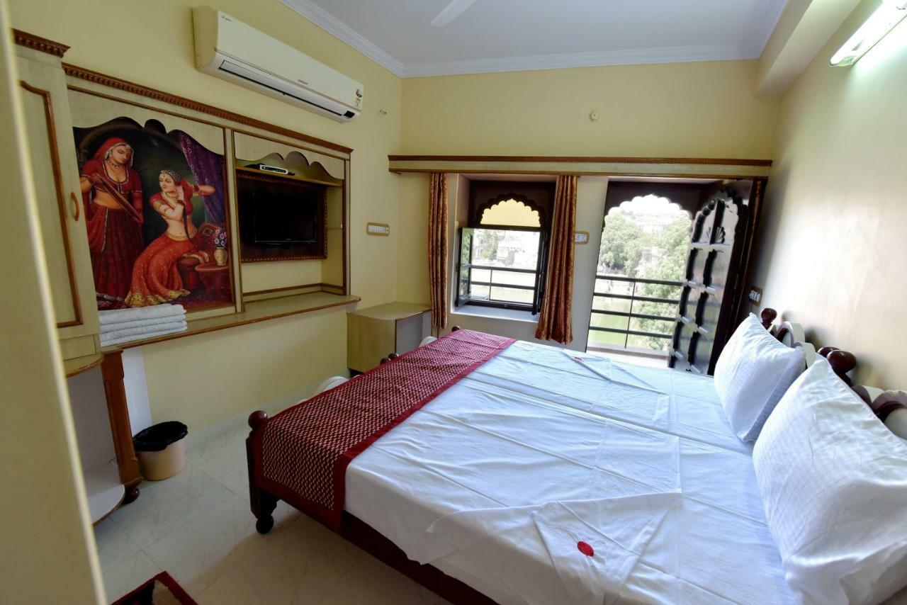 Jee Ri Haveli Hotel Джодпур Екстериор снимка